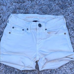American Eagle White 00 Mid Rise Jean Shorts